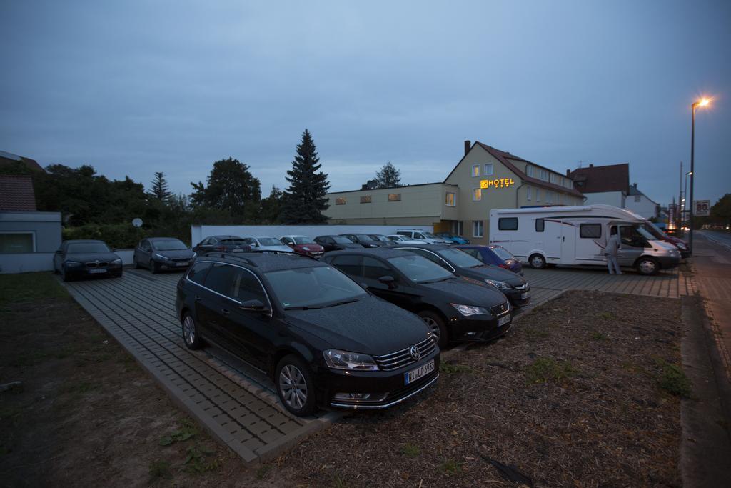 AS Hotel Göttingen Buitenkant foto